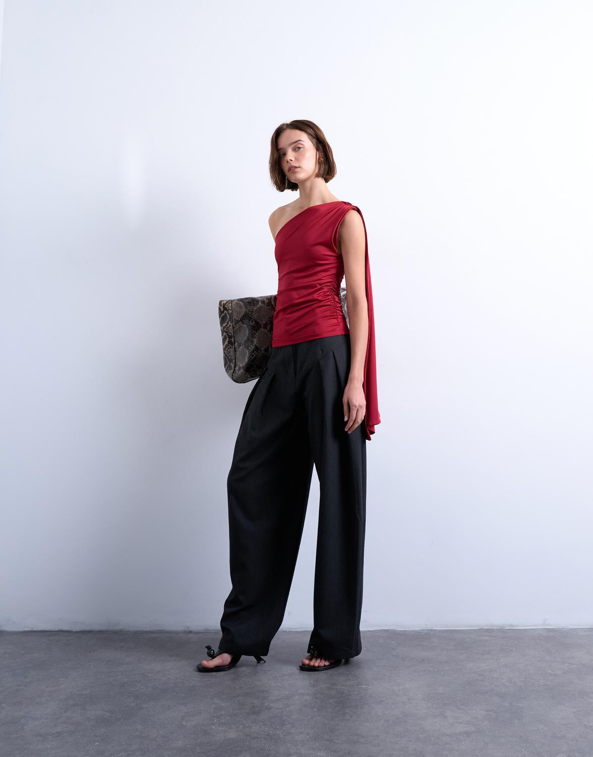 TSKATY ASYMMETRIC TOP